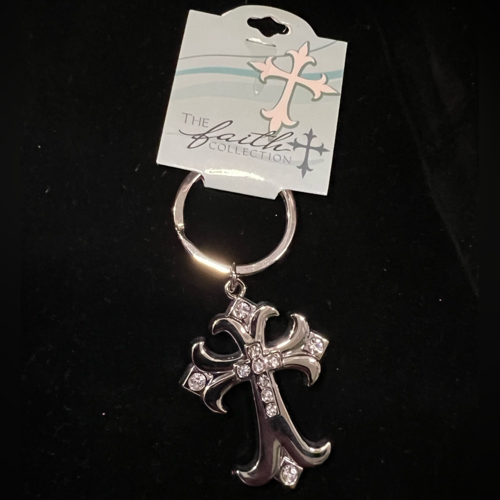 NWT Blinged Cross Keychain - Beautiful Silver Colored Cross With Rhinestones